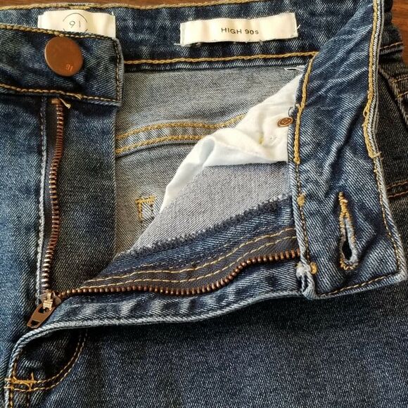 Cotton On Womens Mom Jeans Size 6 High Rise 90s Dark Wash Stretch Tapered Leg - Picture 7 of 9